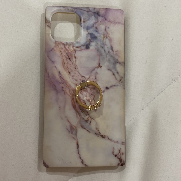 11 max pro iPhone cases and a battery charger bundle - Picture 10 of 10